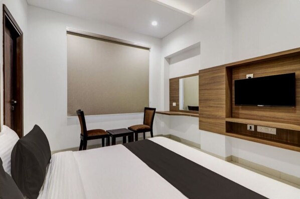 Bureau, espace de travail pour ordinateur portable