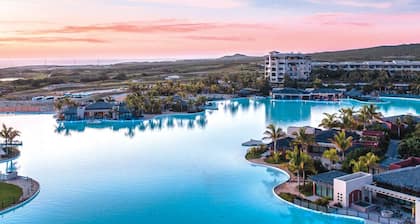 Elegant 4-Bedroom Getaway w/ Media Room, Sleeps 14