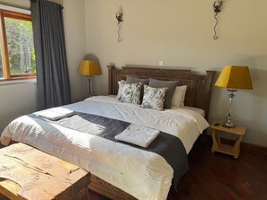 3 bedrooms, desk, iron/ironing board, free WiFi - 3 Bedroom House with great view of Mount Kenya in Nanyuki (Nanyuki)