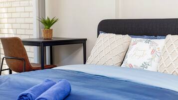 2 bedrooms, iron/ironing board, WiFi, bed sheets