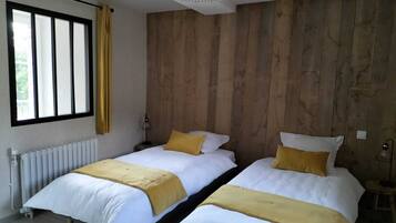 3 chambres, draps fournis