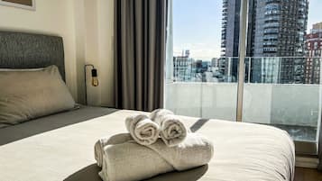 1 bedroom, free WiFi, bed sheets