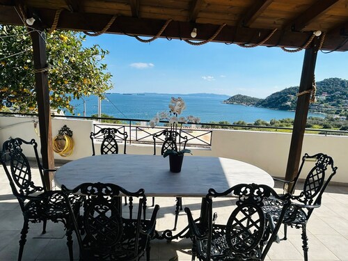 Villa Eli -