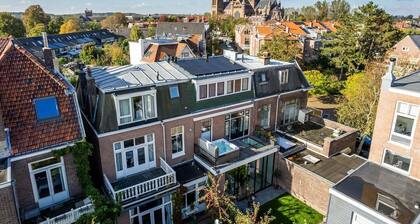 Cosy family townhome in Haarlem (20 min from Amsterdam, 10 from beach)