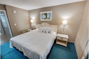 1 chambre, fer et planche Ă repasser, Wi-Fi gratuit, draps fournis