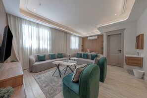 Living area - Mabaat - Qurtubah - 566 (Riyadh)