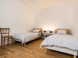 2 bedrooms, free WiFi, bed sheets