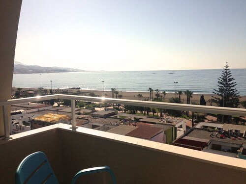 Stunning penthouse first line beach