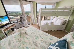 2 slaapkamers, een strijkplank/strijkijzer, gratis wifi, beddengoed