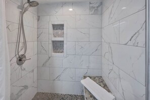 Shower, hair dryer - Heated pools, ocean view available at Ocean Annie's (Myrtle Beach)