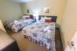 2 chambres, fer et planche à repasser, Wi-Fi, literie fournie