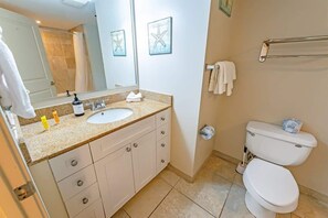 Hair dryer, towels - Coastal condo w/ hot tub & pools (North Myrtle Beach)