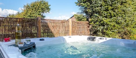 室外 SPA 浴缸