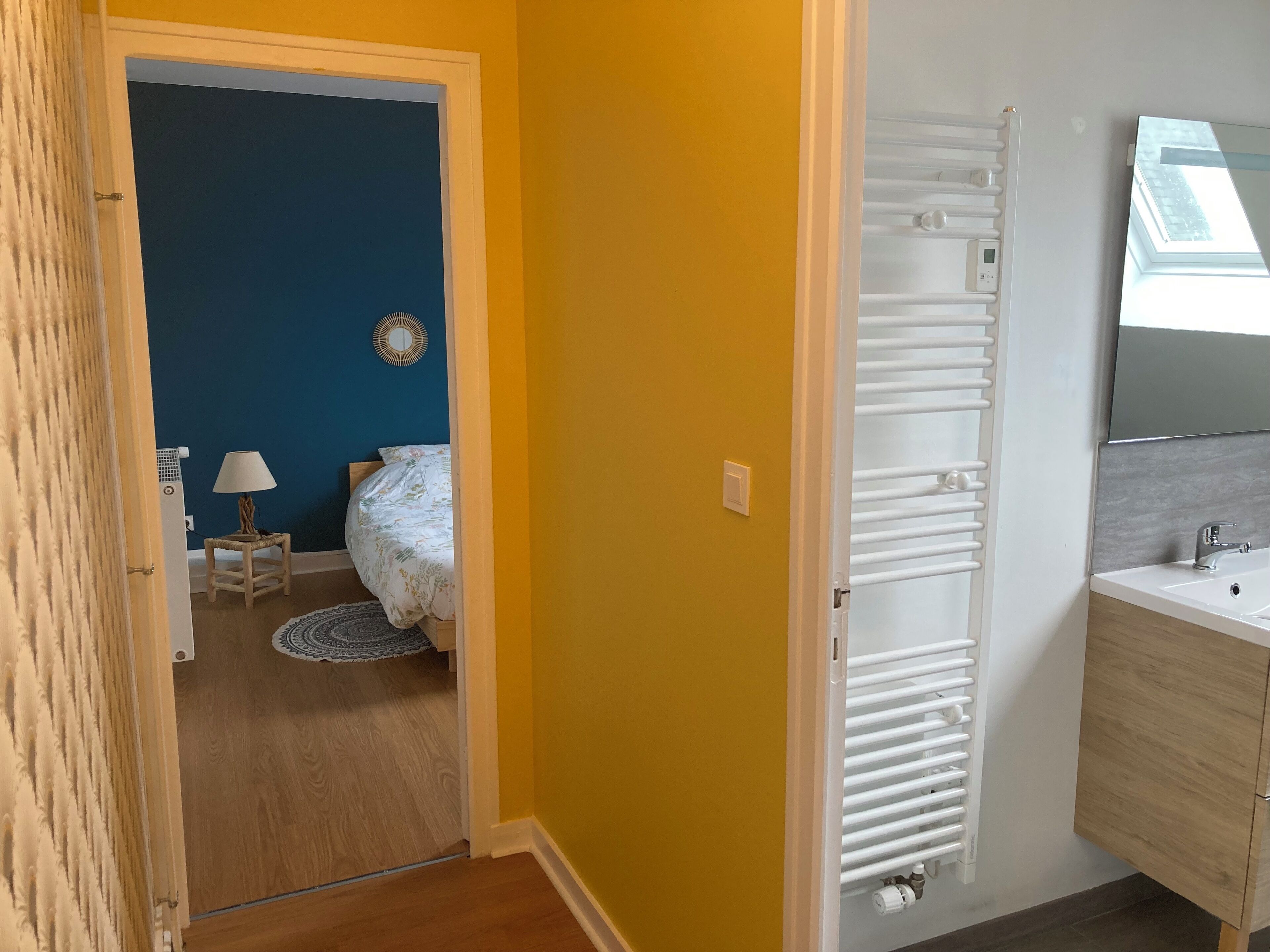 1 chambre, bureau, Wi-Fi gratuit, draps fournis