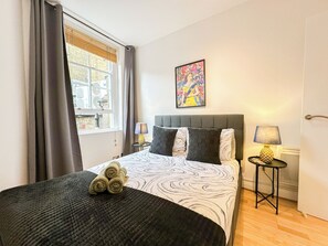 1 camera, ferro/asse da stiro, culla da viaggio, Wi-Fi gratuito