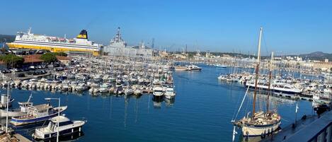 Marina