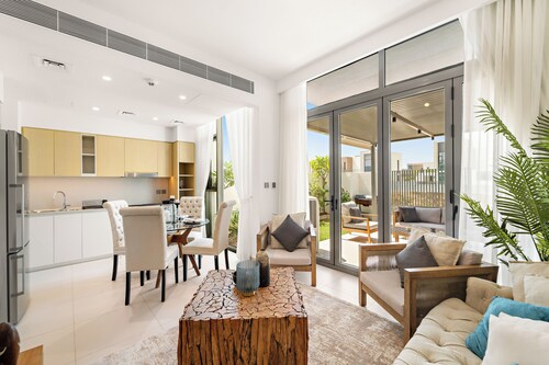 Serene 4BR Villa With Private Outdoor Area and Balcony