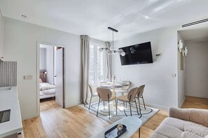 Télévision, espaces bureaux