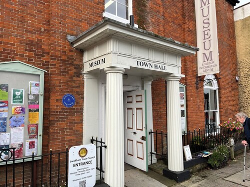 Swaffham 3 bed house in quiet location private enclosed rear garden