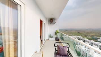 Premium Studio | Balcony