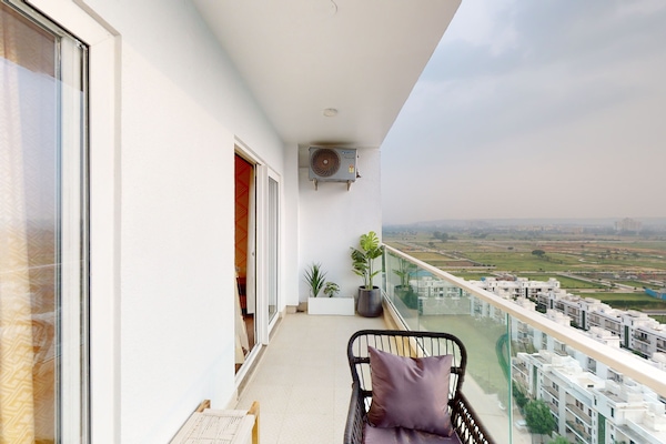 Premium Studio | Balcony