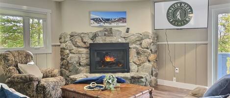 TV connectée, cheminée