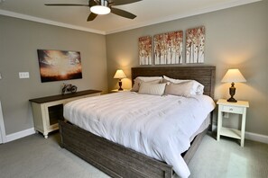 5 Schlafzimmer, Schreibtisch, kostenloses WLAN