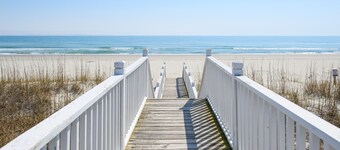Oceanfront 8 BR Beach House with a Private Pool! Haven of Rest
