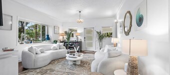 NEW! Historic Estate-Heated Pool - Two Guest Houses - Sleep16 - NEAR EVERYTHING