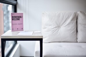 1 bedroom, Internet - w Glorious Loft w Perfect View in Santa Barbara (Bogotá)