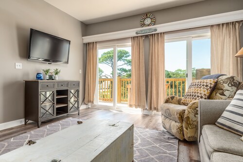 Bayou Heron #2b - 1514 Cadillac 2 Bedroom Condo