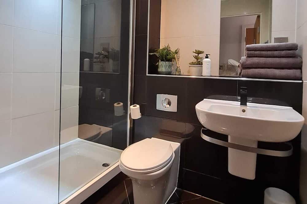 2nd Floor City Apartment - Thrybergh
