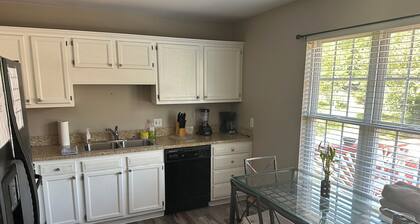 3 BR, 2BA - close to Concord Mills Mall, Speedway, Cabarrus Arena & Event Center
