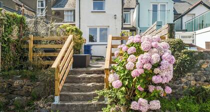 3 bedroom accommodation in Criccieth