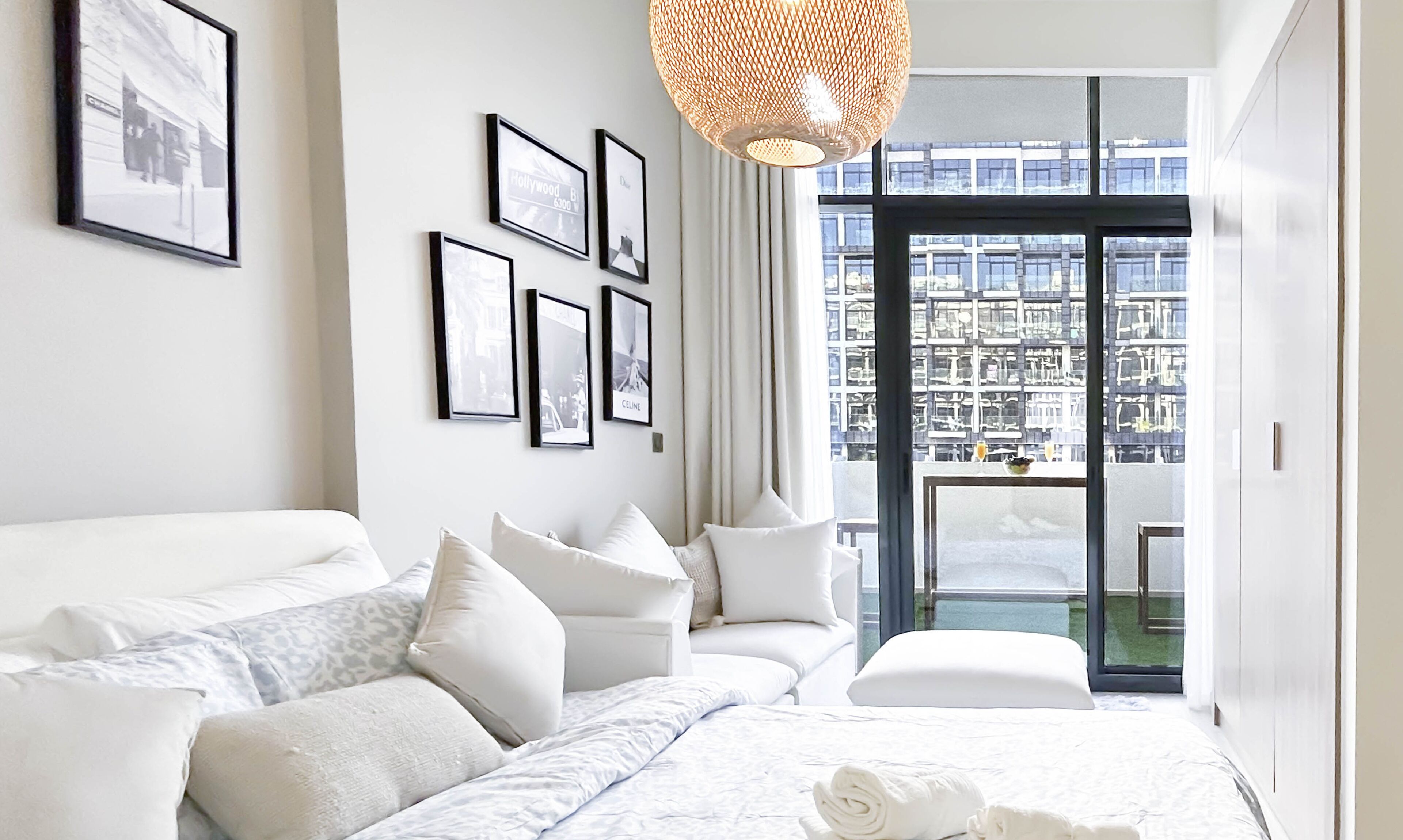 Iron/ironing board, internet, bed sheets