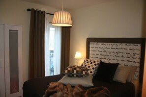 2 bedrooms, iron/ironing board, travel cot, WiFi - Beautiful apartment in central Lisbon (Lisboa)
