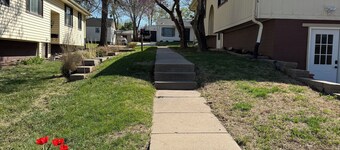 Cozy Private Basement in Mid-Town Lincoln