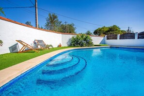 Pool - Villa Du Soleil by Villa Plus (Laroque-des-Albères)