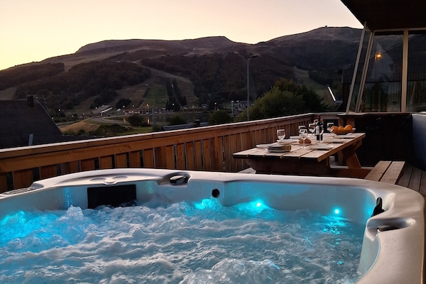 Bain à remous extérieur