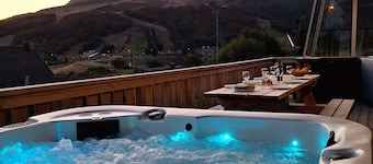 Chalet Marghan Super Besse 8+2 persons with Spa
