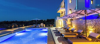 Luxury villa with private pool & breathtaking view