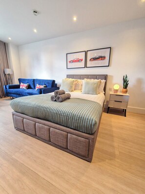 1 chambre, fer et planche à repasser, lit parapluie, Wi-Fi gratuit