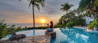 Enchanting 6 Bedroom Villa with Incredible Views- Fully Staffed -Walk to Beach