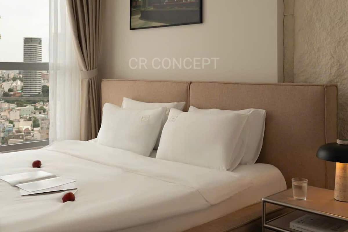 Premium Apartment, 1 Bedroom, Balcony, City View | 3 bedrooms, premium bedding, individually decorated