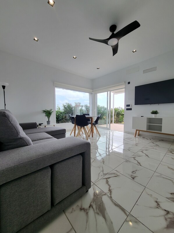 Living area - Casita Marion Modern vacation home on a finca in the south of Tenerife (Granadilla de Abona)