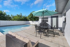 Outdoor pool, a heated pool