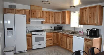 Casa Del Sol Close to all things Sierra Vista!