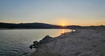 GITE DE VAUBARLET AU CALME EN PLEINE NATURE