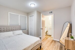 3 bedrooms, iron/ironing board, WiFi, bed sheets - •new• Grace’s Getaway - sleeps 6 (Derby)