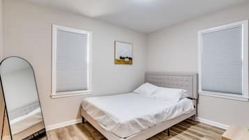 3 Schlafzimmer, Bügeleisen/Bügelbrett, WLAN, Bettwäsche